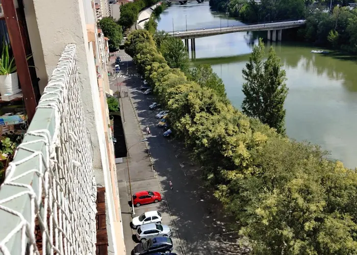 Le Nid De La Garonne Apartamento *